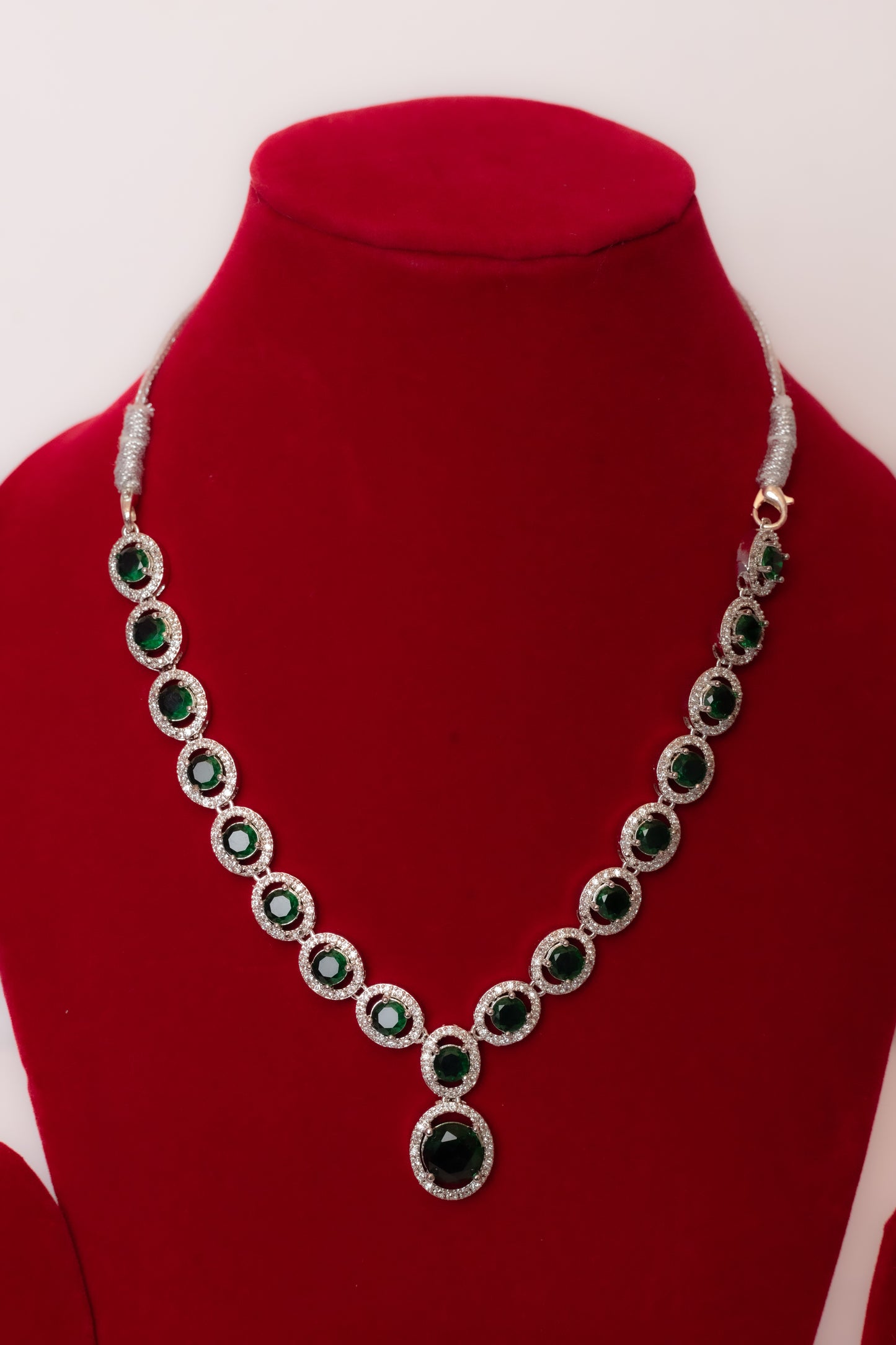 ad Jewelry Set